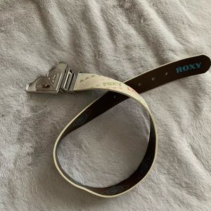 3 for $25 🛍 / Y2k Roxy Girls Patterned Logo Belt 🏄‍♀️
